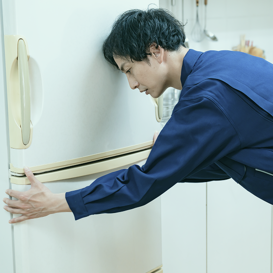 ご自宅やオフィスなど、ご指定の場所までスタッフが伺い、その場で不用品を回収いたします。